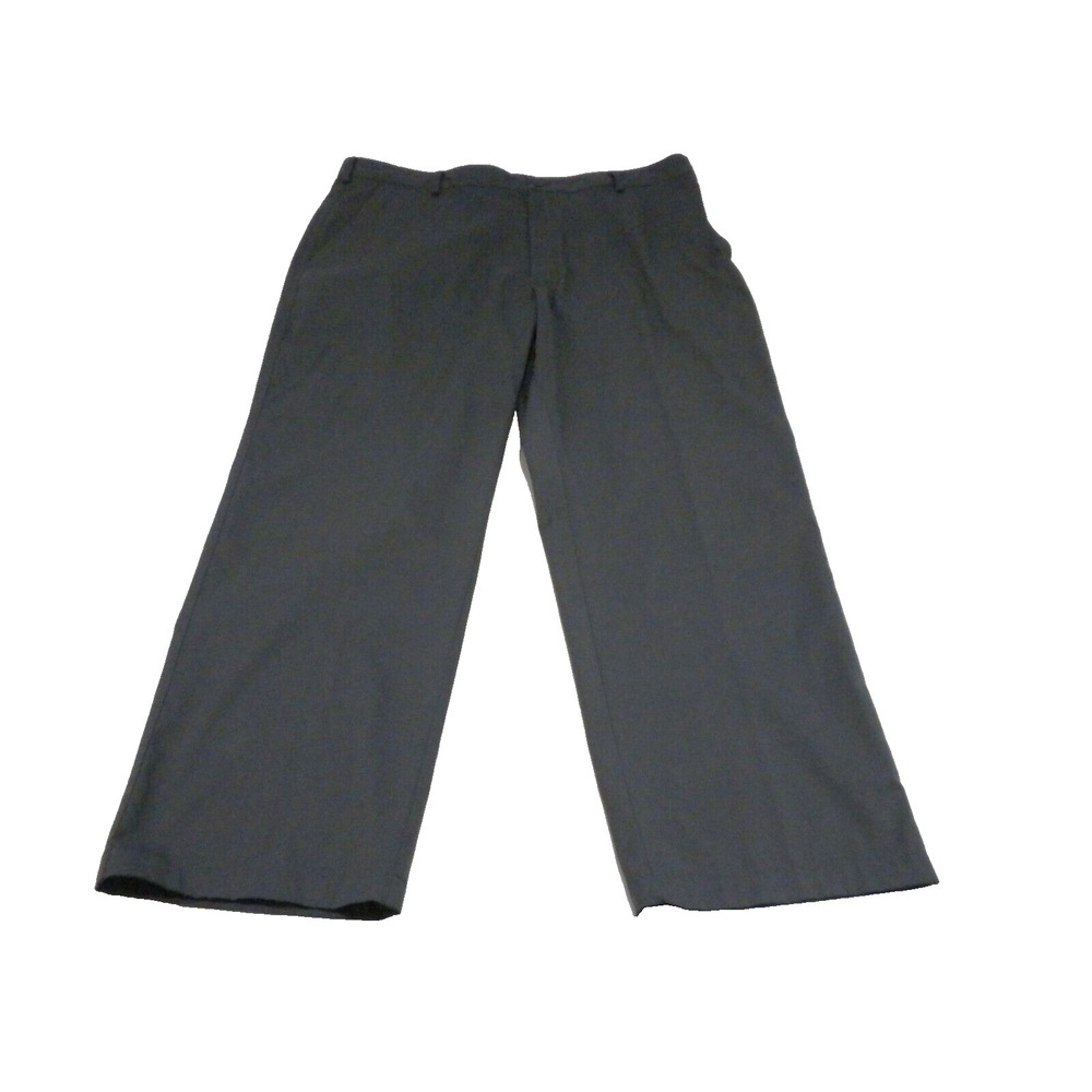 Men's Classic Straight-Leg Dress Pants — Charcoal Gray